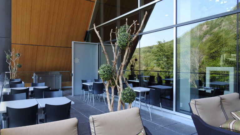 ALTITUDE SEAFOOD AND GRILL