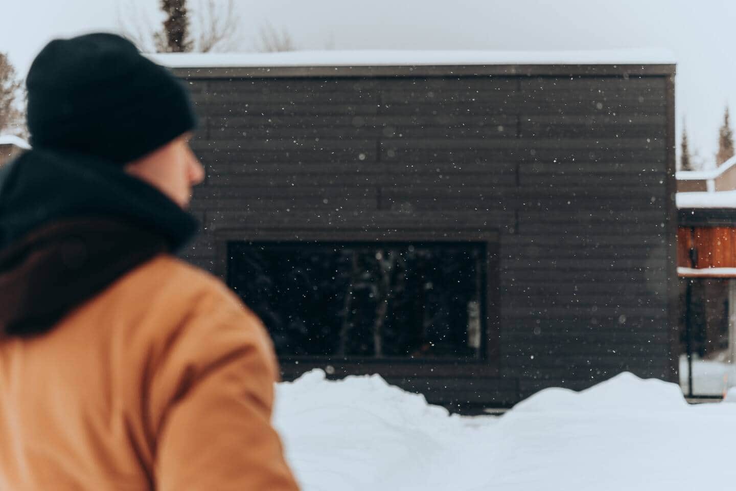 Cottage in Mont Tremblant with Lake Access