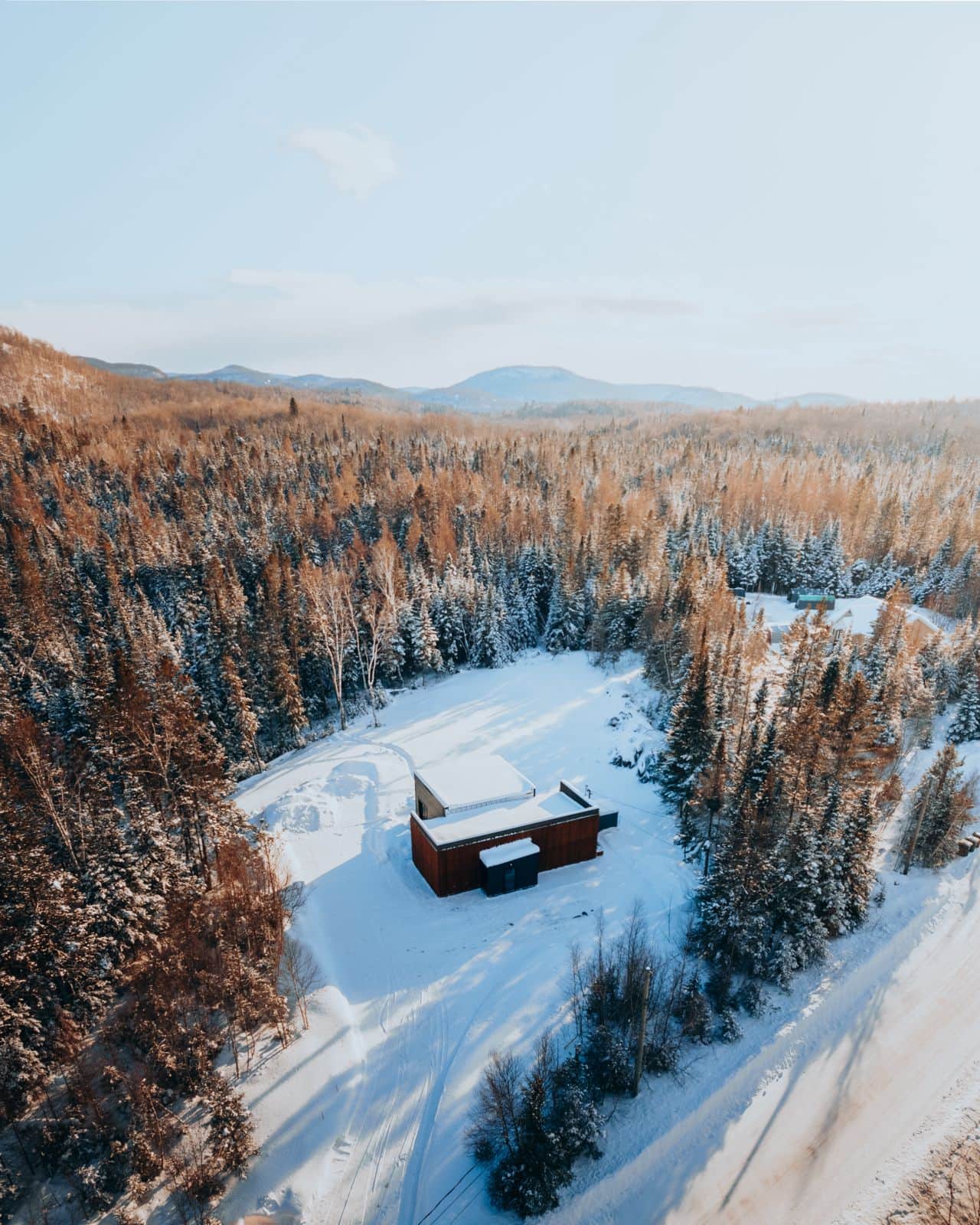 Cottage in Mont Tremblant Near Golf Courses
