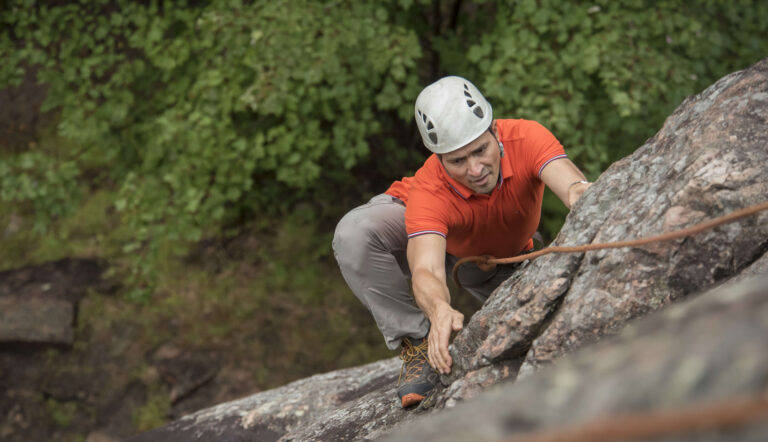 Escalade mont tremblant - Learn to Rock Climb