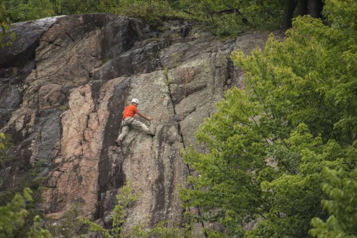 Rock-Climbing Montagne d'Argent (6h30)